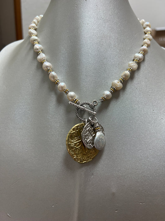 Julio arroyo necklace