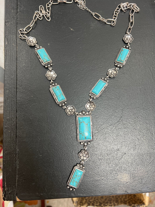Silver turquoise necklace