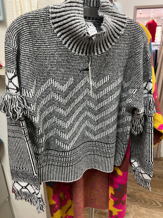 Rain & Rose black white fringe sweater