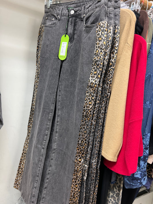 Tricotto grey leopard jeans
