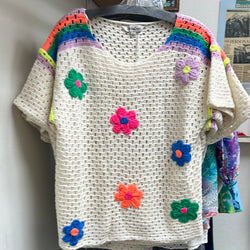 Davi & Dani floral crochet multi short sleeve sweater