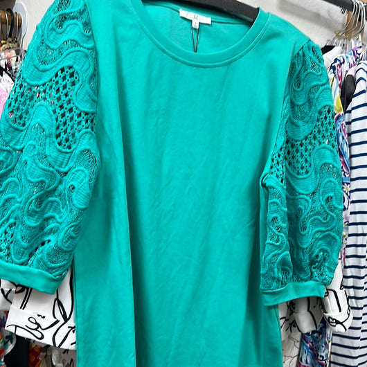 Joh jade green Ruth lace sleeve top