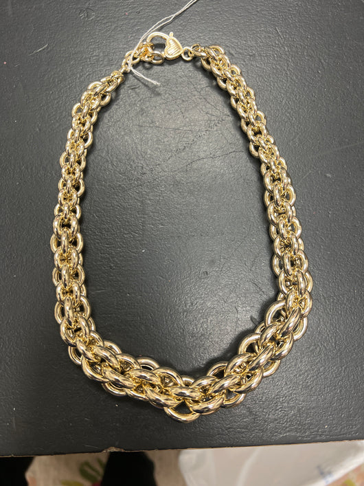Lordane gold necklace