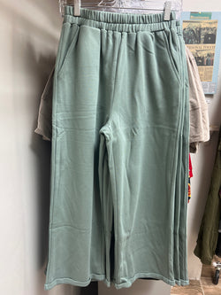 Davi & Dani olive sage sweatpants