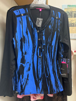 Claire D “Breezy” black blue top