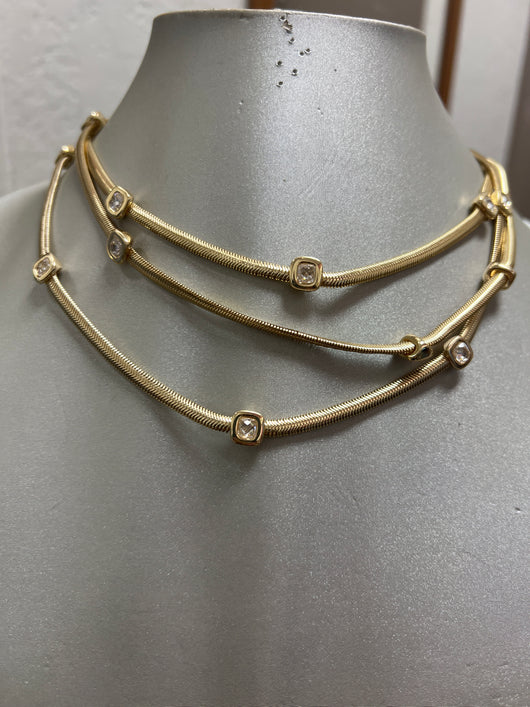 Lordane gold 3 strand necklace