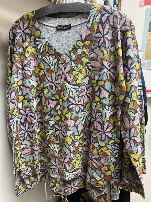 Nally & Millie flowers top