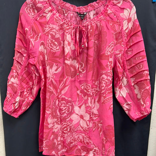 Unique spectrum pink floral peasant top