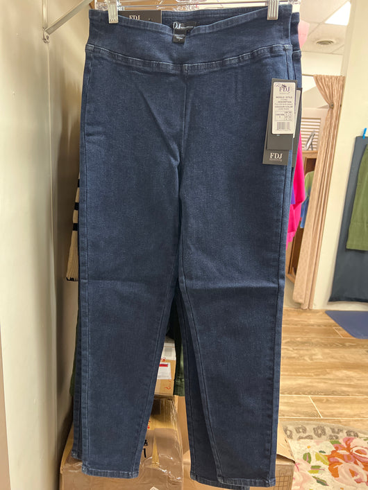 FDJ pull on slim ankle stretch dark rinse jeans