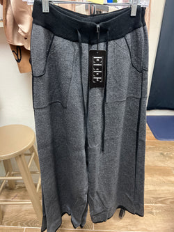 Elle grey knit pants