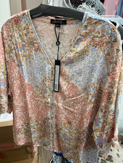 Charlie B v neck top flowers print