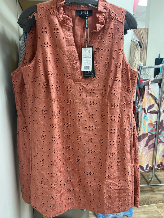 FDJ sleeveless eyelet dress clay