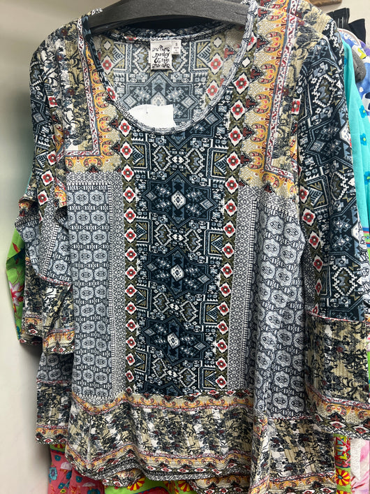 Parsley & Sage blue multi asymmetrical top