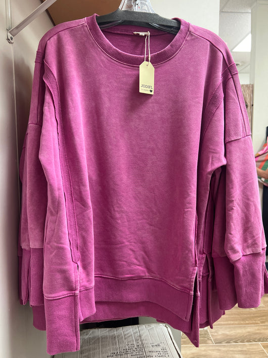 Jodifl magenta swearshirt