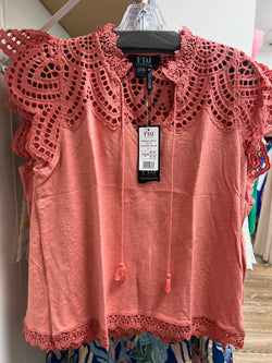 FDJ flutter sleeve eyelet top clay