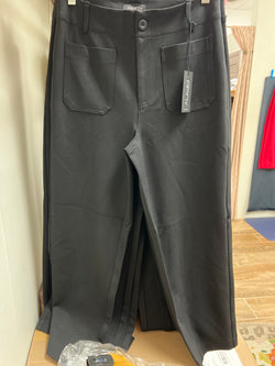 APNY black wide leg crop pants