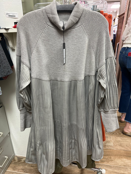 Gabby Isabella grey sweater dress
