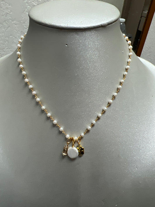 Julio cache necklace