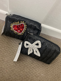 Camel threads bag with pin
