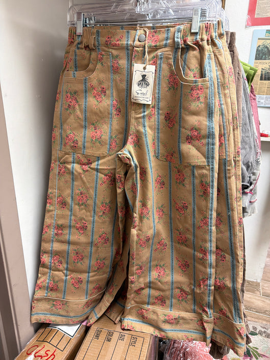 Easel Camel Floral Pants
