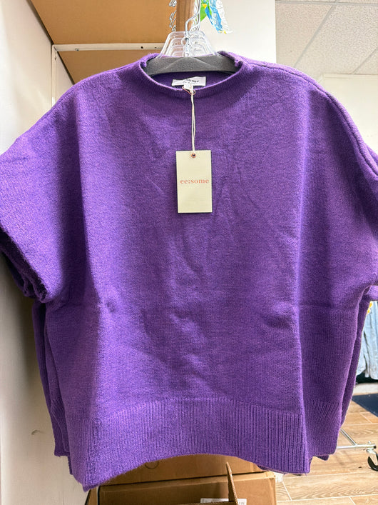 ee:some short sleeve purple sweater