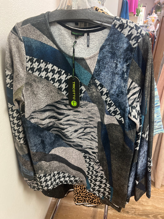 Tricotto blue & grey top