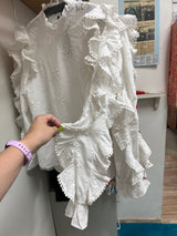 APnY white embroidered long sleeve ruffle blouse