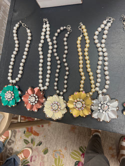 Chunky flower necklaces