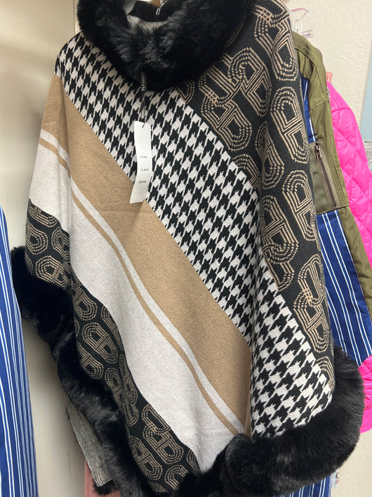 FunSport houndstooth multi fur lined poncho