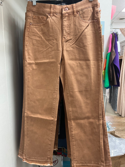 Tribal almond Sophia crop jeans