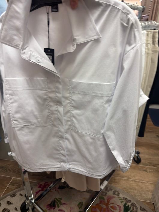 Renaur white jacket top