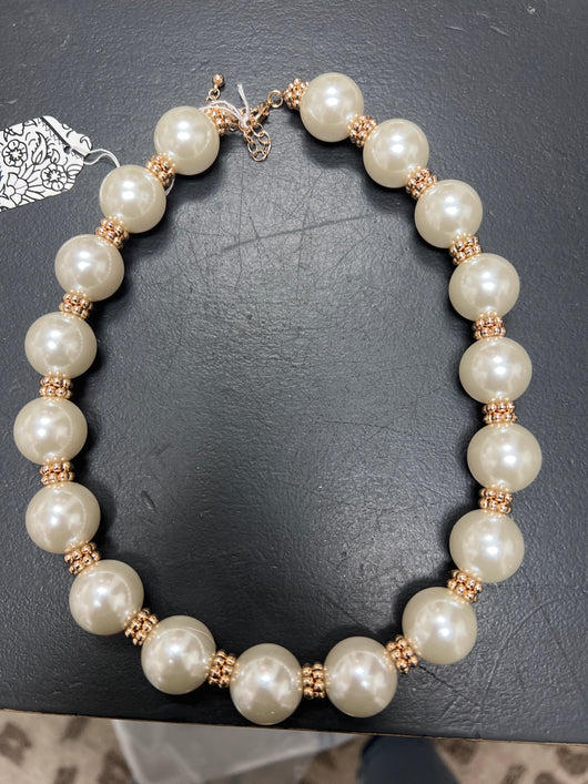Lordane pearl necklace
