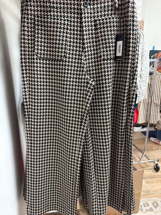 APNY almond black houndstooth pants