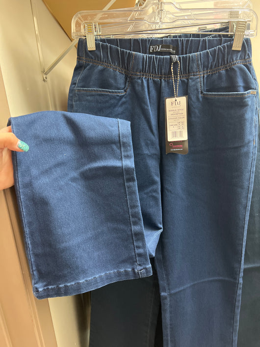 FDJ pull on Suzanne boot cut indigo jeans