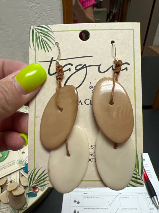 Tagua Nici earring