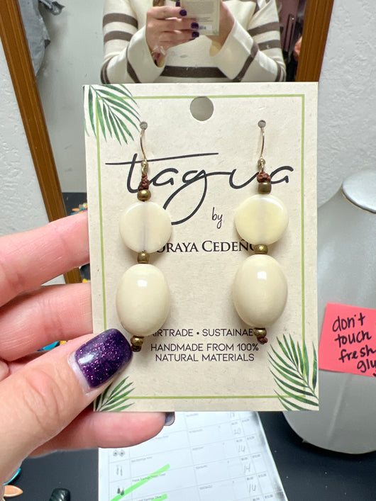 Tagua Sari earrings