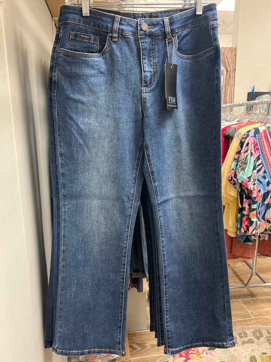 FDJ medium wash Olivia boot ankle jeans