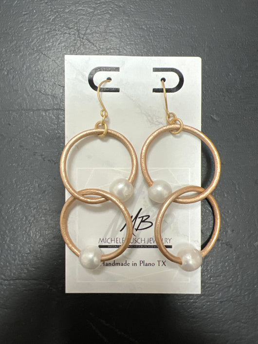 Michele Busch matte gold pearl earrings