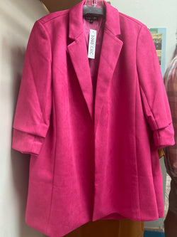 Boho Chic fuchsia pink suede jacket