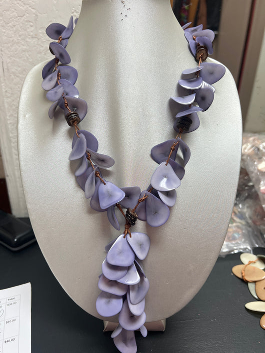 Tagua Chelsea necklace