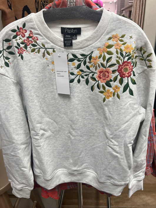 Papillon embroidered top