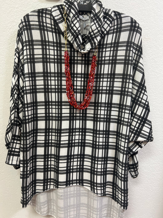 Ronnie Salloway kaktus black white plaid cowl tunic