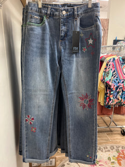 FDJ girlfriend ankle embroidered jeans