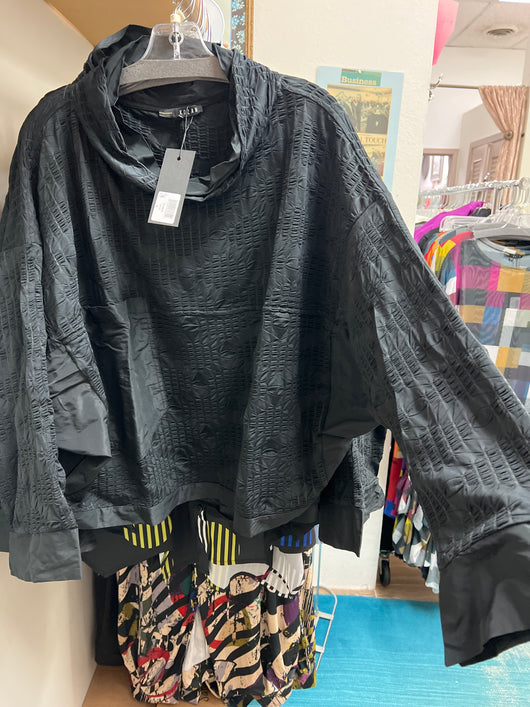 Kozan black lava textured Rimini top