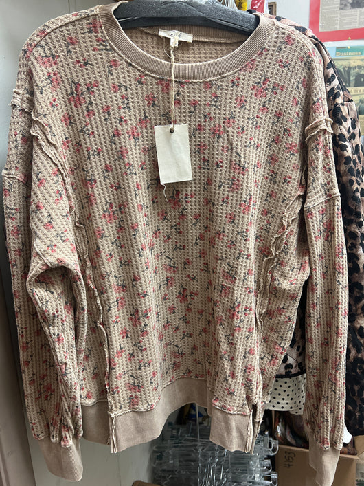 Easel thermal ditzy top