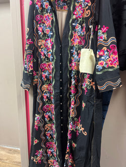 Aratta black embroidered duster