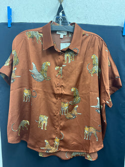 Eesome brown leopard blouse