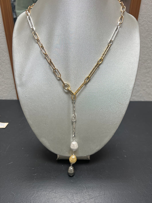 Michele Busch 3 tone pearl necklace