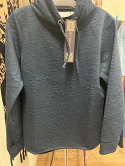 Dantelle quilted mock neck pullover navy