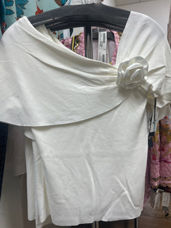 AZI s/s top with flower pin white